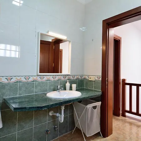 Villa Papagyo